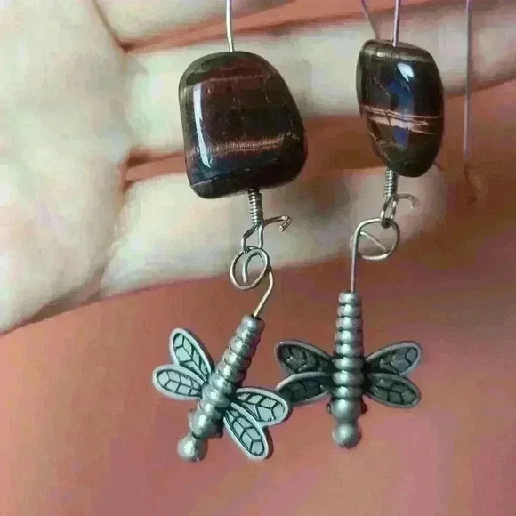 Vintage southwestern gemstone silver tone dragonfly earrings - Picture 7 of 11